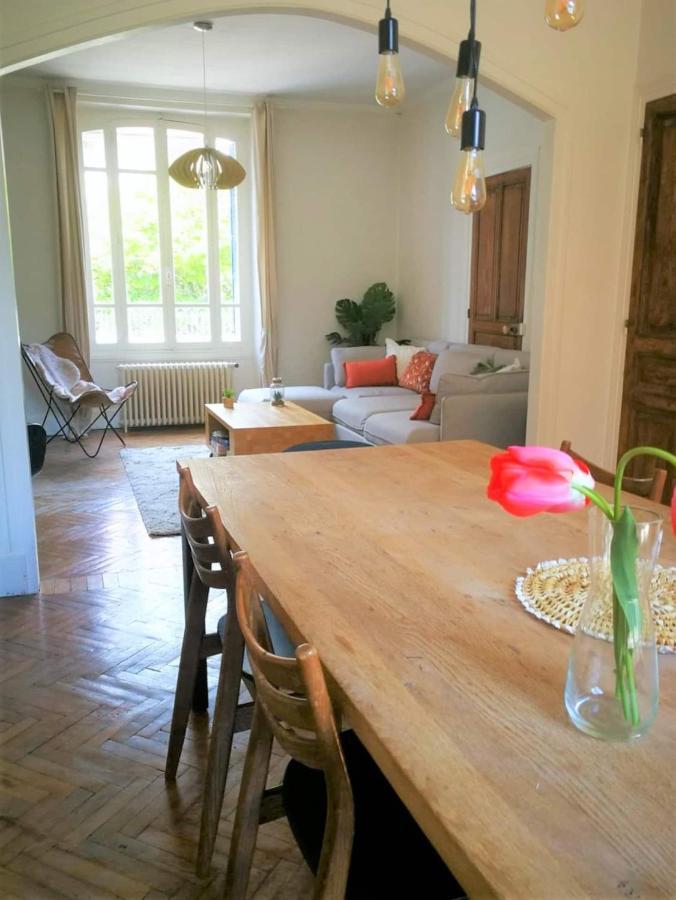 Charmante Maison Bourguignonne Avec Grand Jardin Et Parking Монбар Экстерьер фото